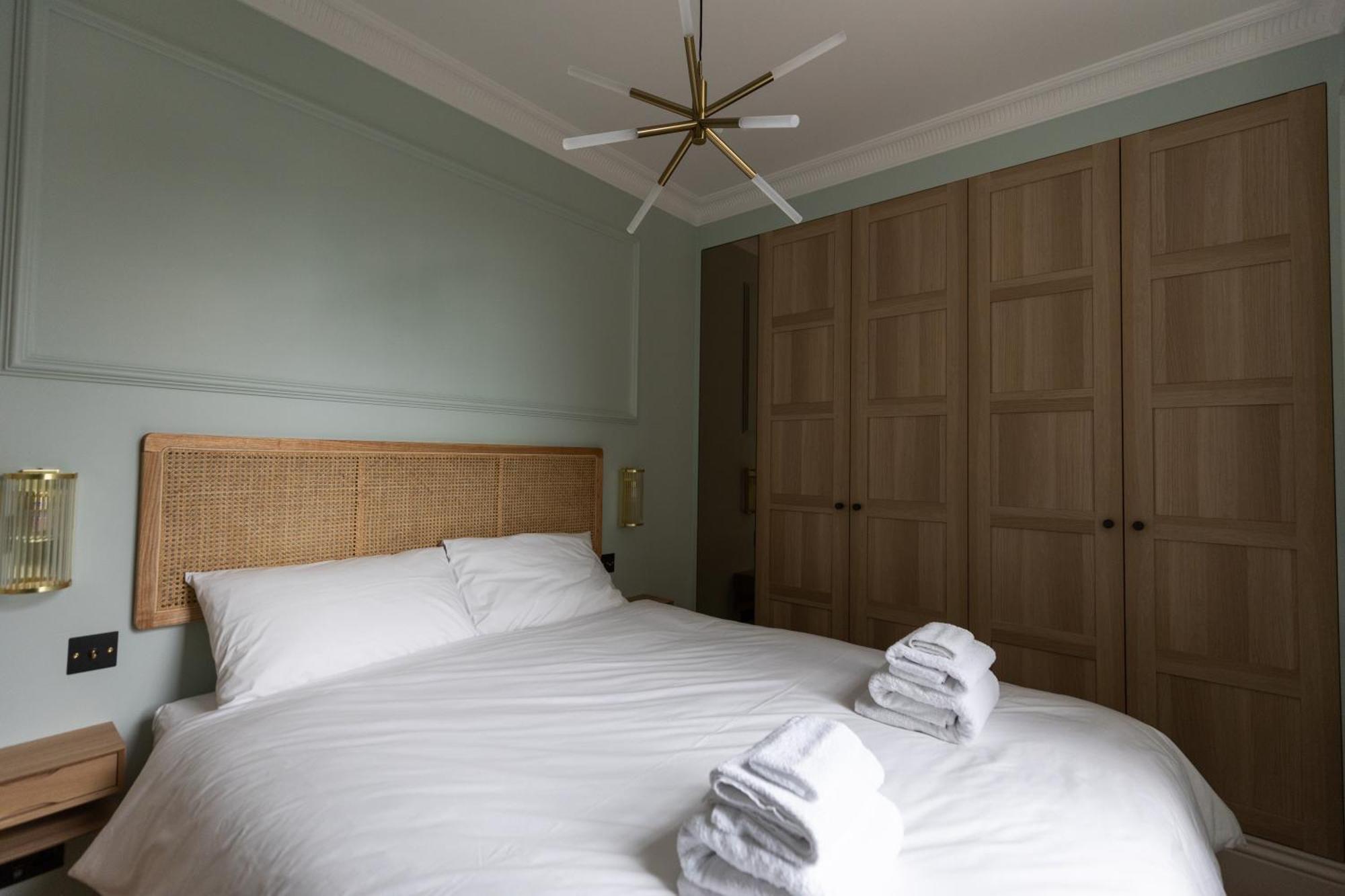 Boutique Apartment In Camden Road Лондон Екстериор снимка